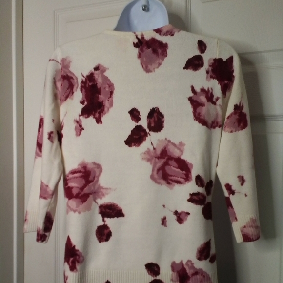 Lena Jeans Sweater Top Scoop Neck Three Forth Sleeves Size Small Gently … - Picture 4 of 10